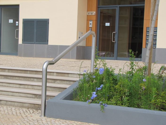 Estrutura Metálica e Serralharia Civil